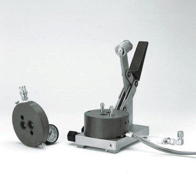 Pressure Measurement and Control Equipment Pressure Measurement and Control Equipment