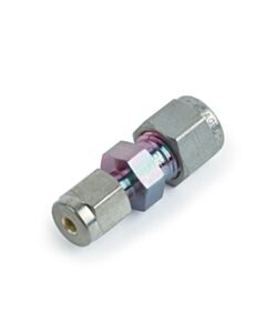 Restek Swagelok Fitting, 1/4" to 1/8" Reducing Union, Siltek/Sulfinert Treated, ea.