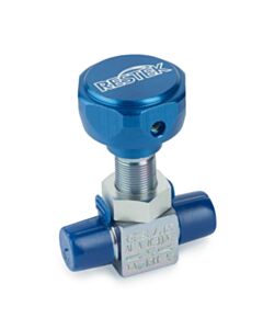 Restek 1/4" Male NPT x 1/4" Male NPT Metering Control Valve, 3500 psig DOT Pressure Rating, Sulfinert Treated